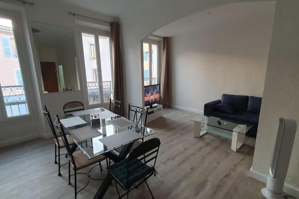 Appartement Centre-Historique 70 M2 Fréjus Dış mekan fotoğraf